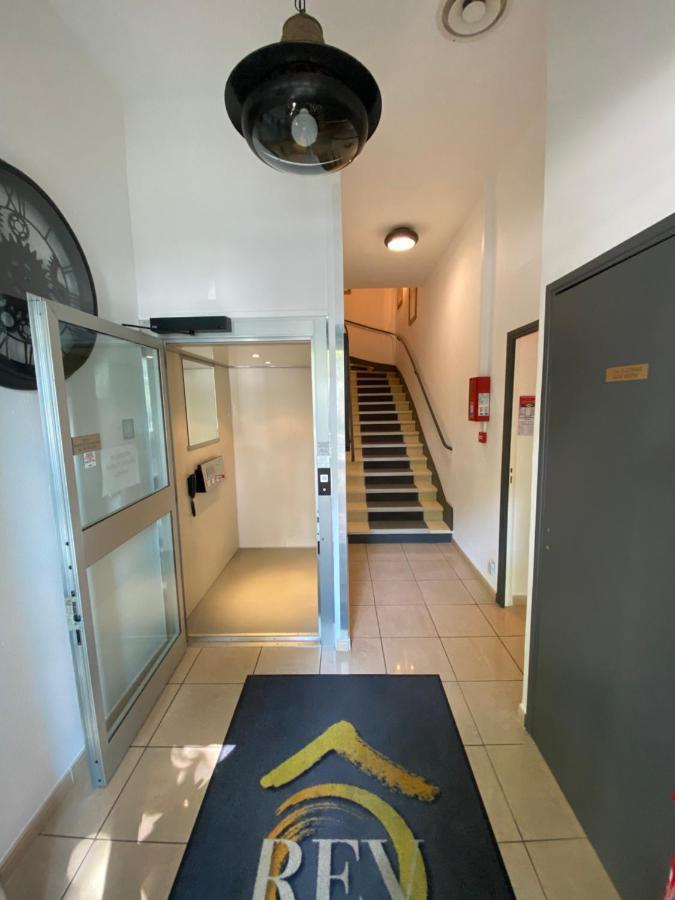 Rev Hotel Lamalou-les-Bains Esterno foto